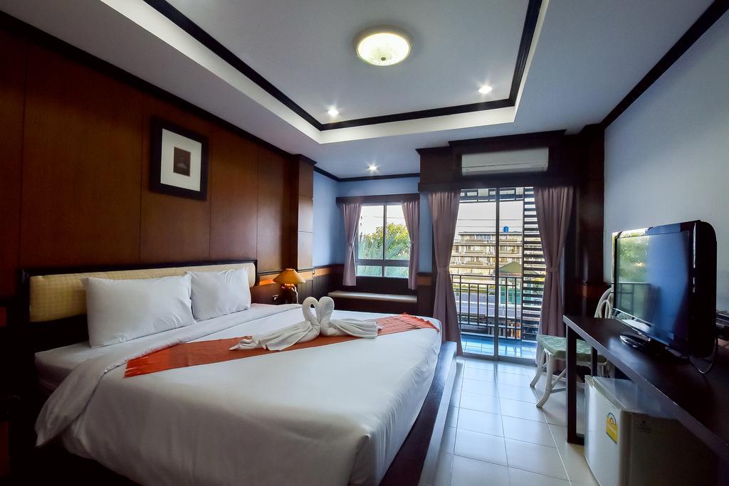 Season Palace Huahin Hotel Cha-am Exterior foto