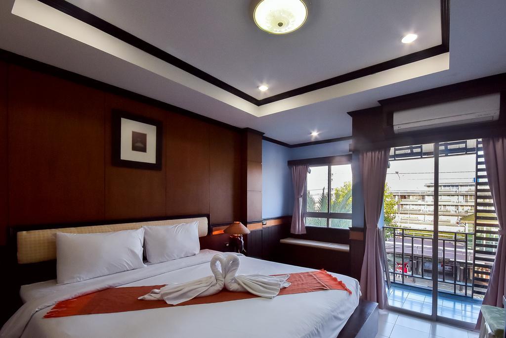 Season Palace Huahin Hotel Cha-am Exterior foto