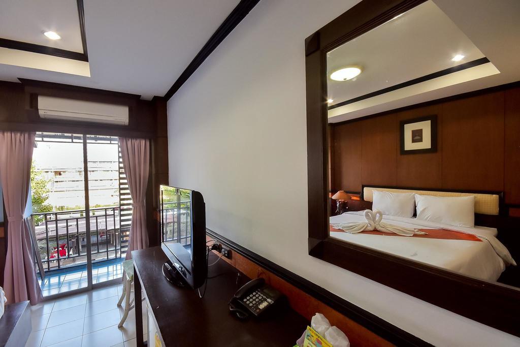 Season Palace Huahin Hotel Cha-am Exterior foto